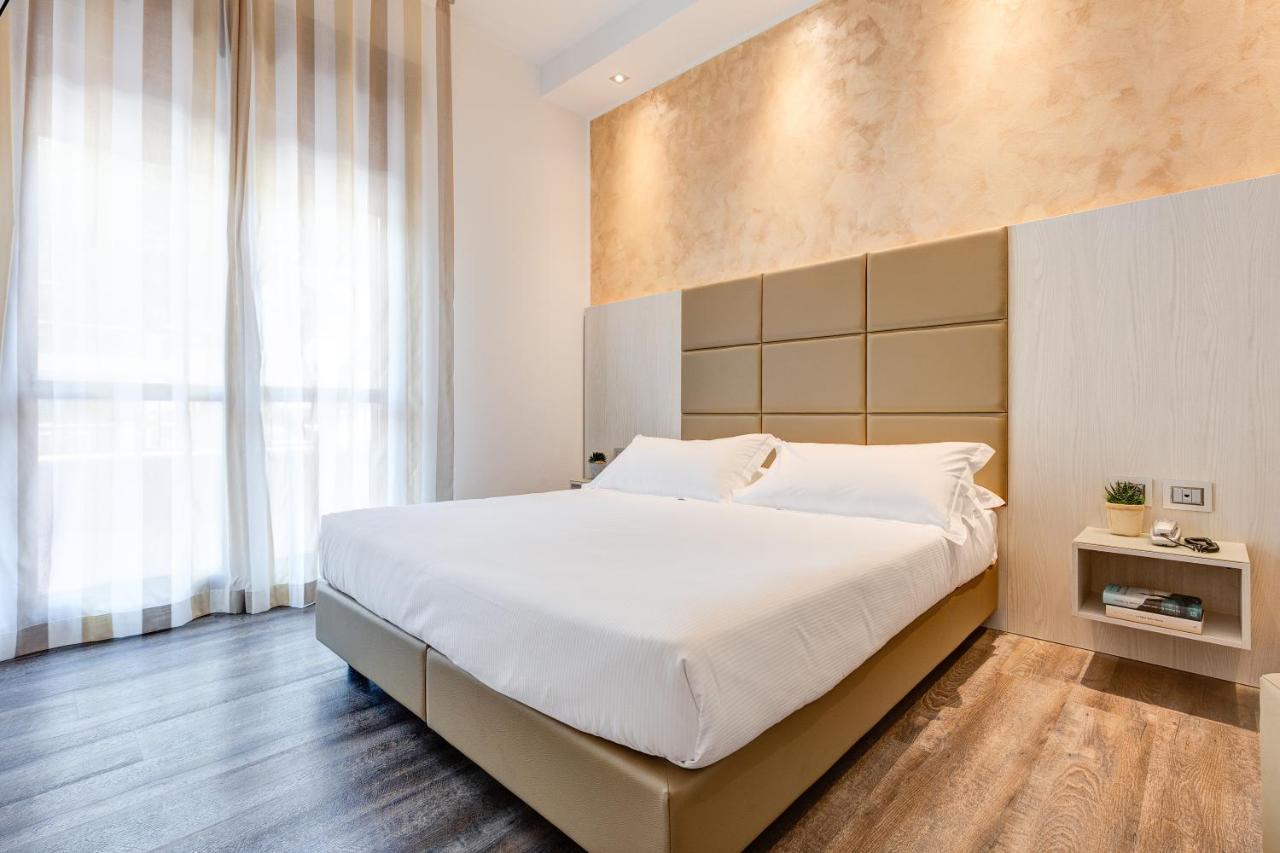 Hotel Piccadilly Lido di Jesolo Exteriör bild