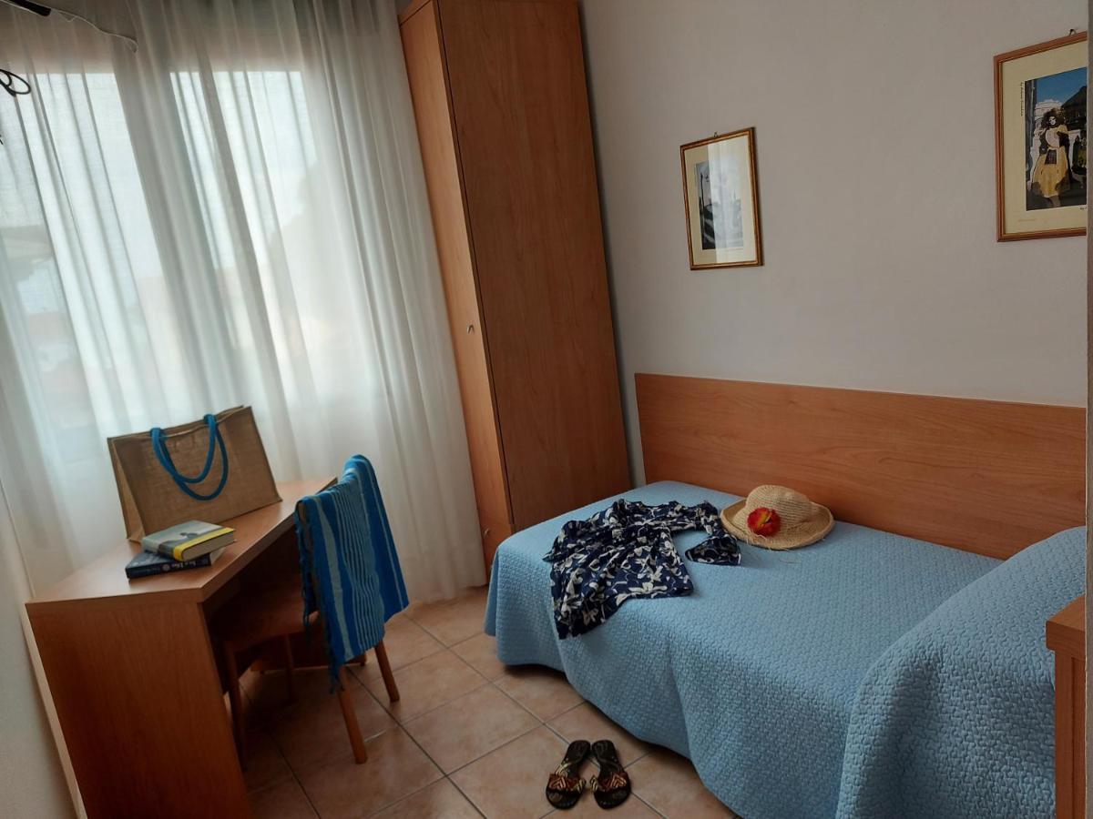 Hotel Piccadilly Lido di Jesolo Exteriör bild